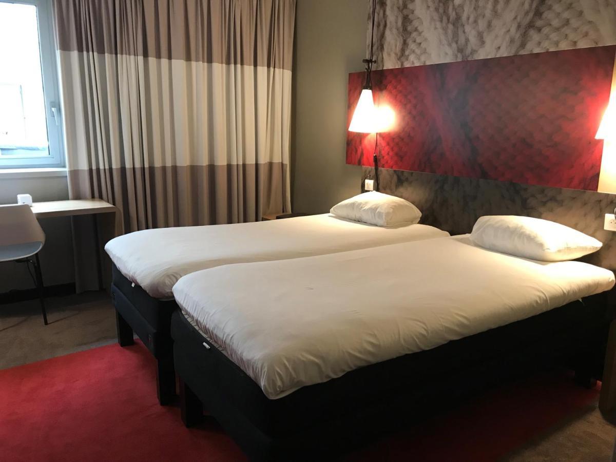 Hotel Ibis Rouen Centre Champ De Mars Esterno foto