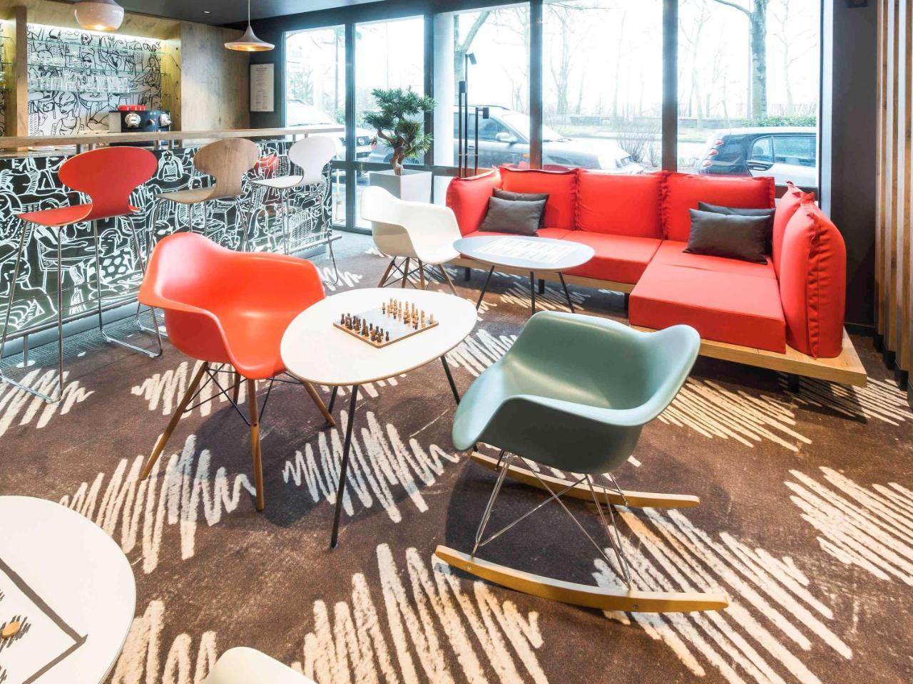 Hotel Ibis Rouen Centre Champ De Mars Esterno foto